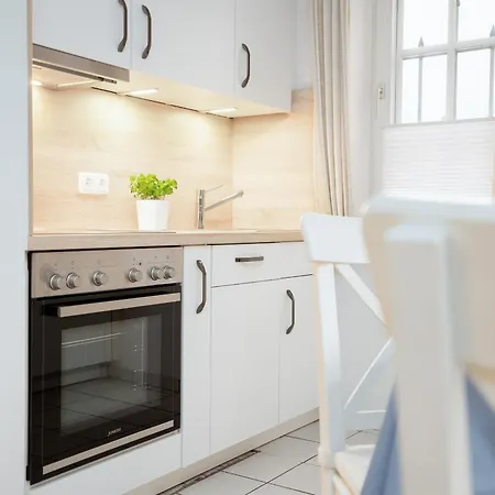 Lin 001 - Seepark Scharbeutz